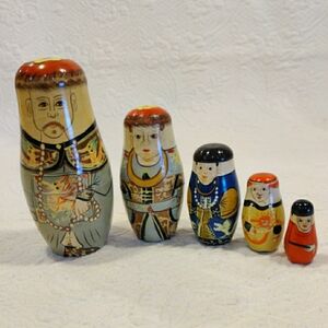 Vintage Matryoshka Russian Nesting Dolls Hand Painted 5 Piece Set China Emperor